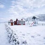Arctic House