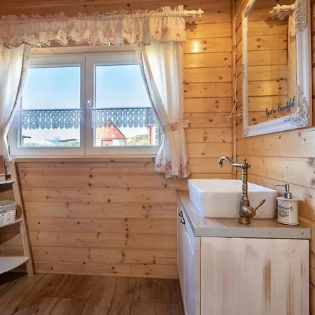 Arctic House 아파트 돌니 쿠빈