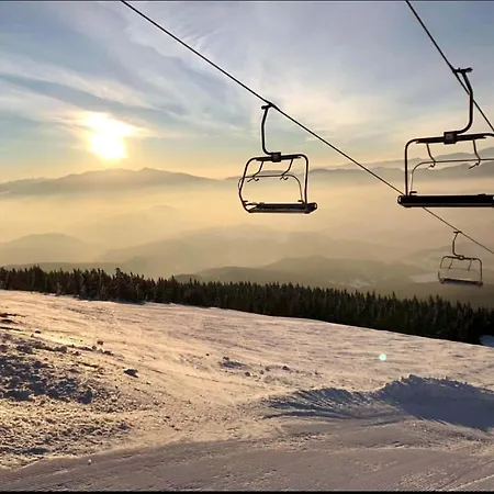 Arctic House 아파트 돌니 쿠빈