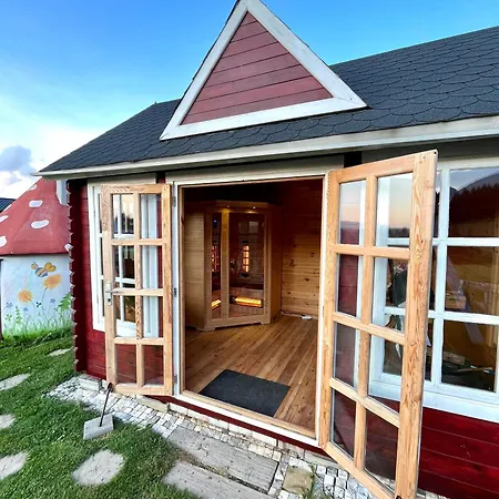 Arctic House * 돌니 쿠빈